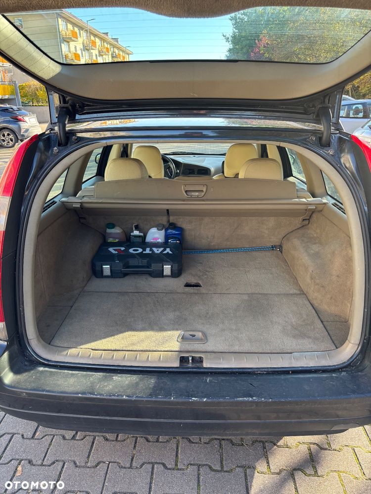 Volvo V70 2.4D5 - 13