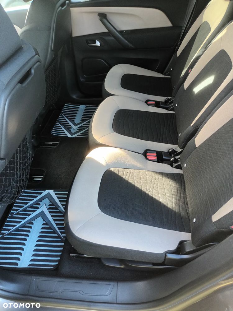 Citroën C4 Picasso - 9