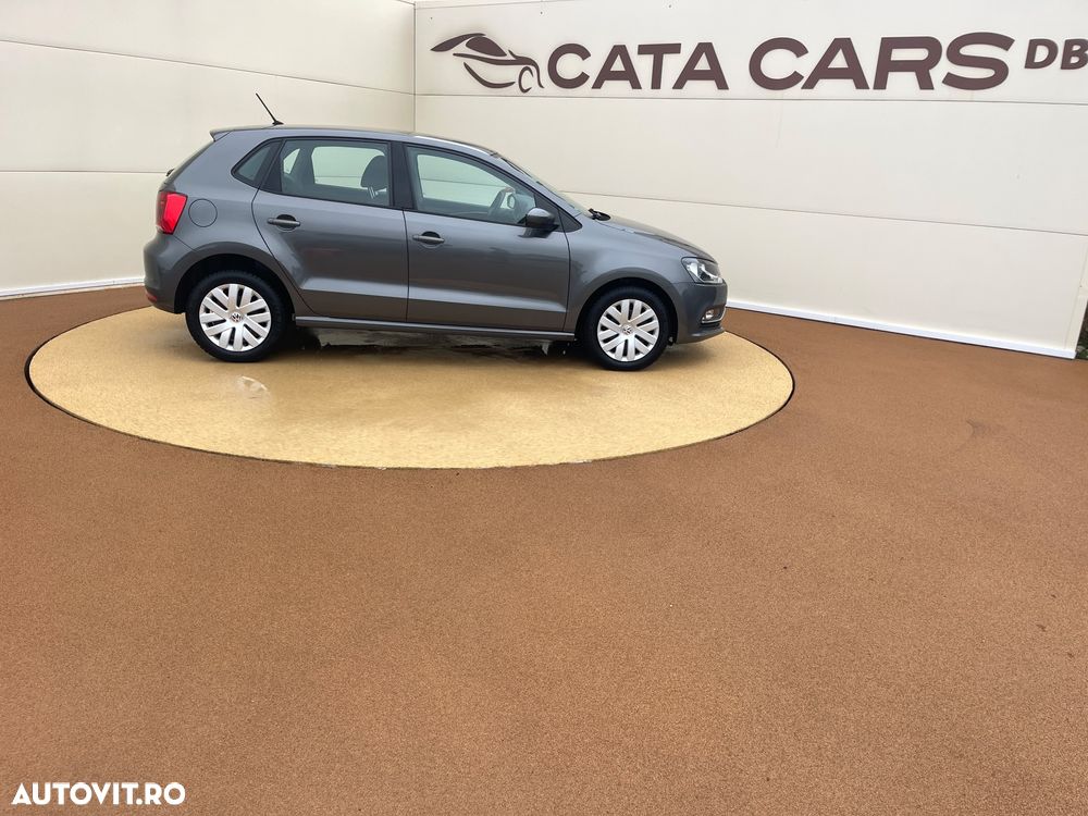 Volkswagen Polo 1.4 TDI CR BMT Comfortline - 19