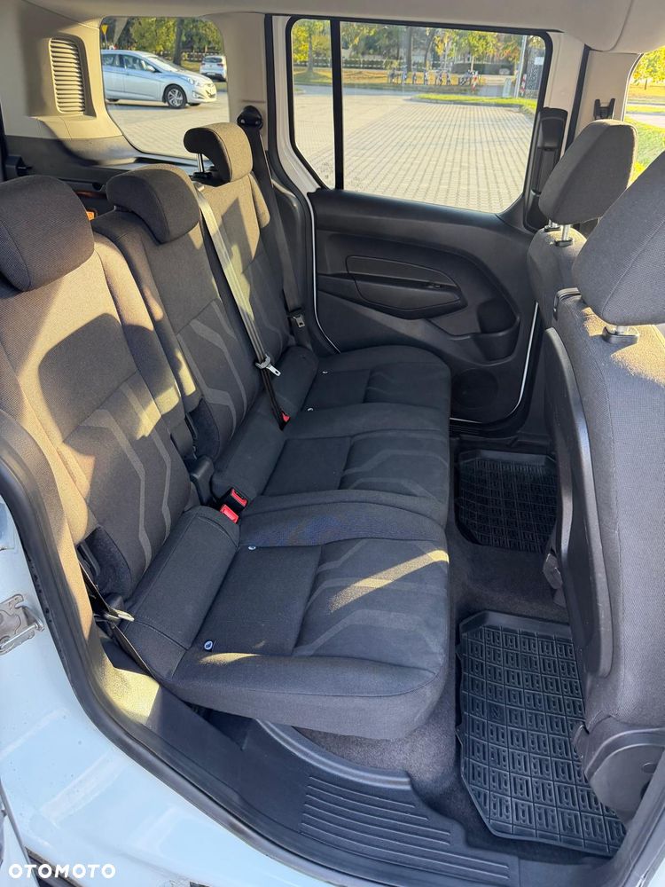 Ford Transit Connect - 6
