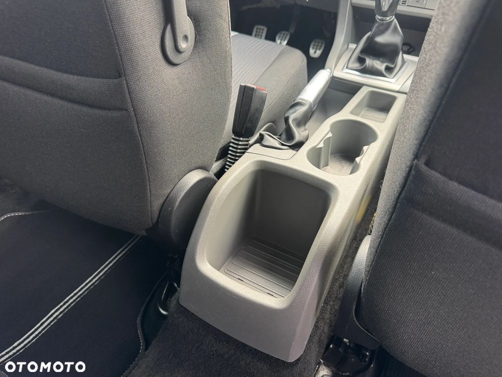 Ford Focus 1.6 Sport - 34