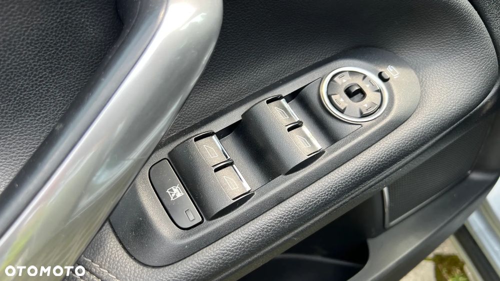 Ford Mondeo 2.0 Titanium X - 6
