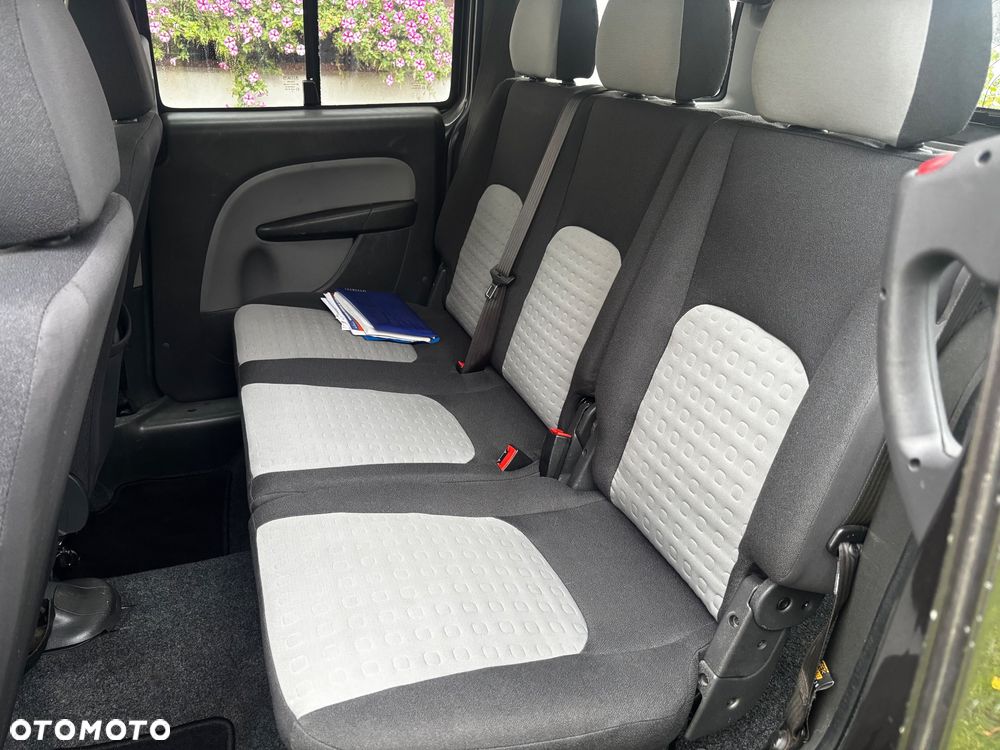 Fiat Doblo 1.4 8V Dynamic - 10