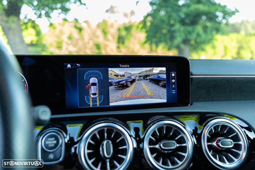 Mercedes-Benz A 200 Limousine 7G-DCT AMG Line - 33