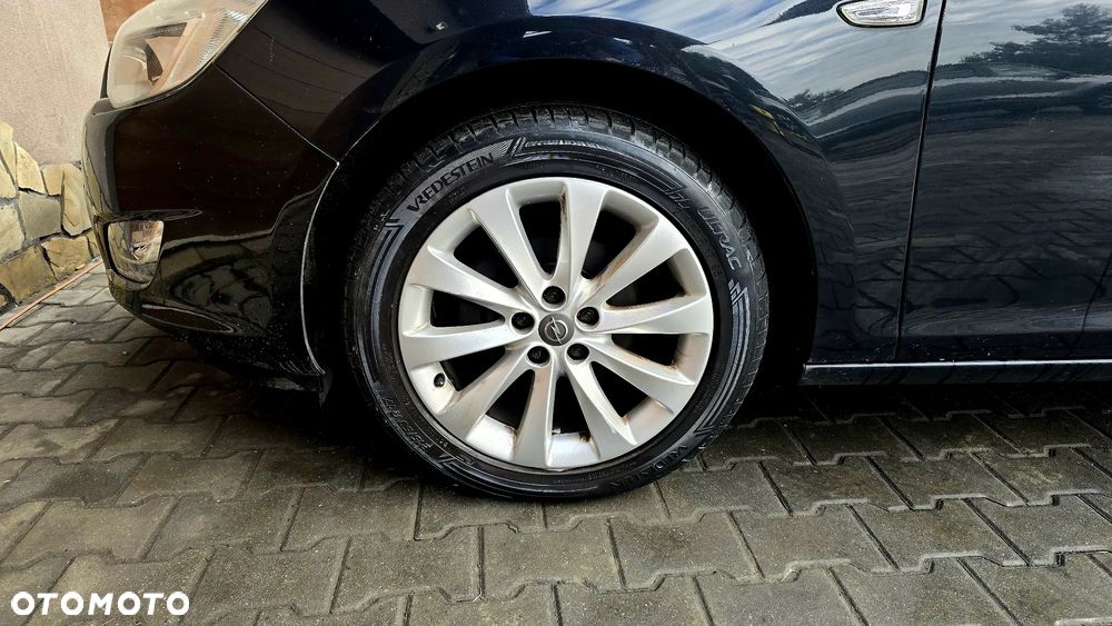 Opel Astra 1.4 Turbo Cosmo - 19