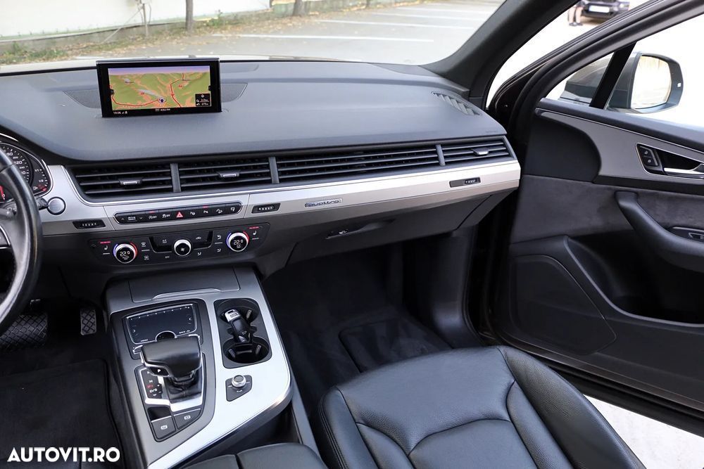 Audi Q7 3.0 TDI ultra quattro tiptronic - 13
