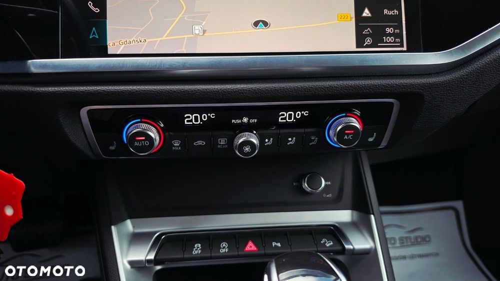 Audi Q3 - 24