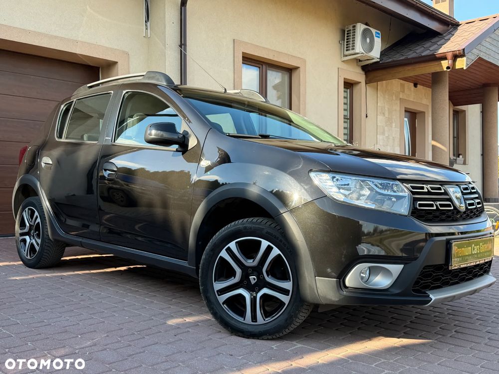 Dacia Sandero Stepway TCe 90 (S&S) Celebration - 8