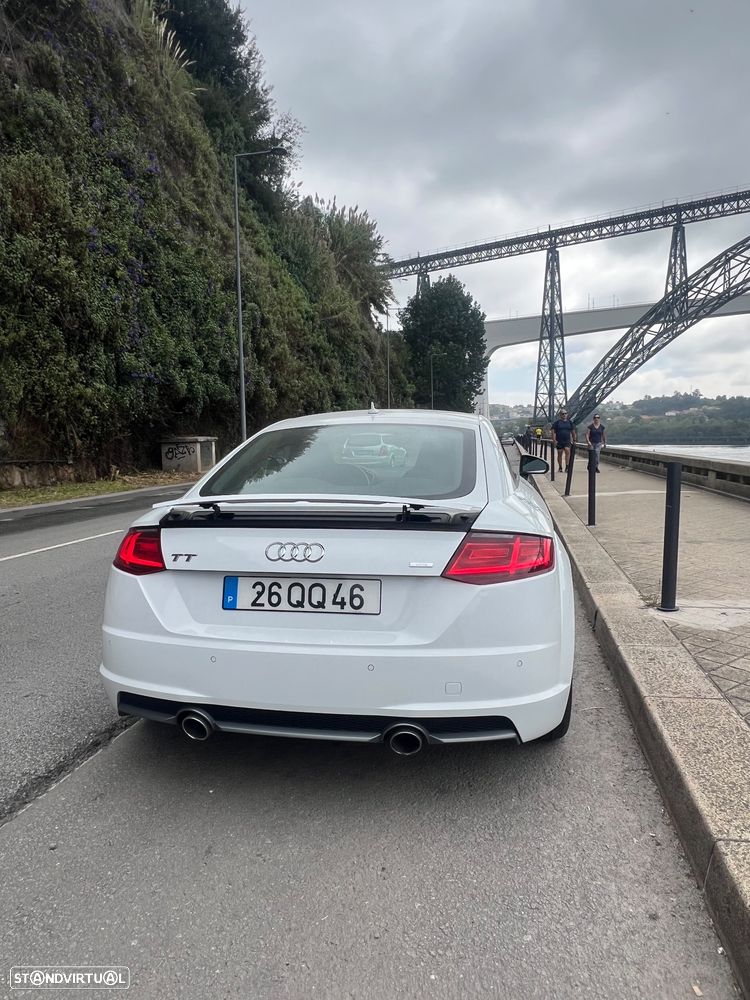 Audi TT Coupé - 2