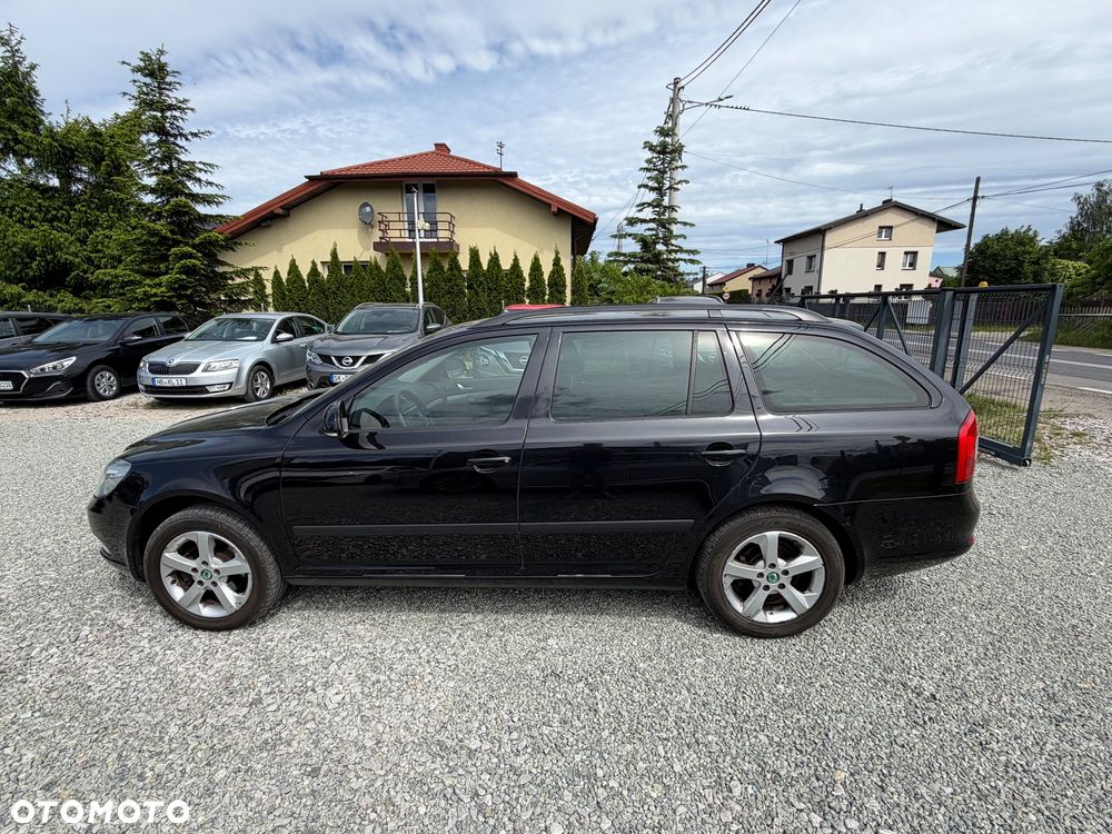 Skoda Octavia 1.6 Elegance - 7