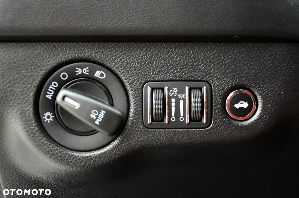 Dodge Charger Automatik R/T Scat Pack - 22