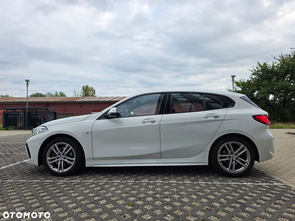 BMW Seria 1 118i M Sport - 11