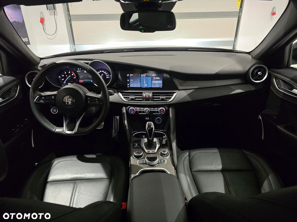 Alfa Romeo Giulia 2.0 Turbo Veloce TI Q4 - 5