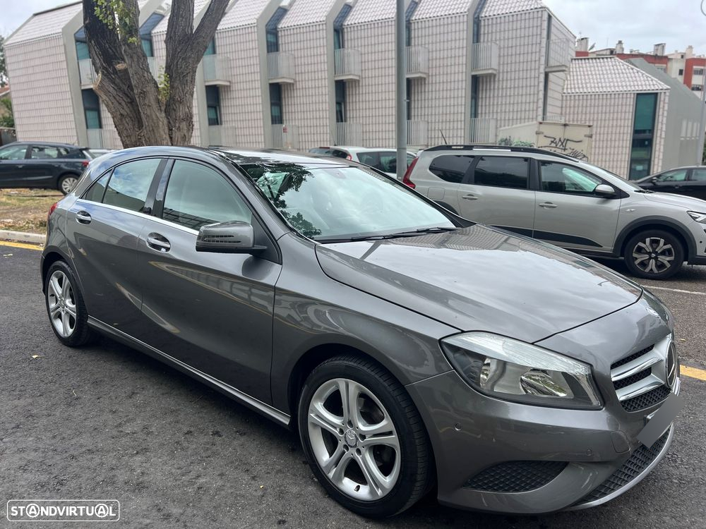 Mercedes-Benz A 180 CDi BE Edition Urban - 12