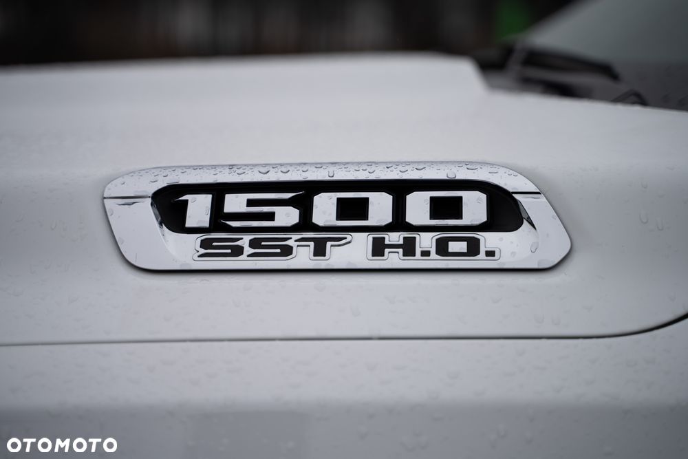 RAM 1500 5.7 Crew Cab Limited - 10