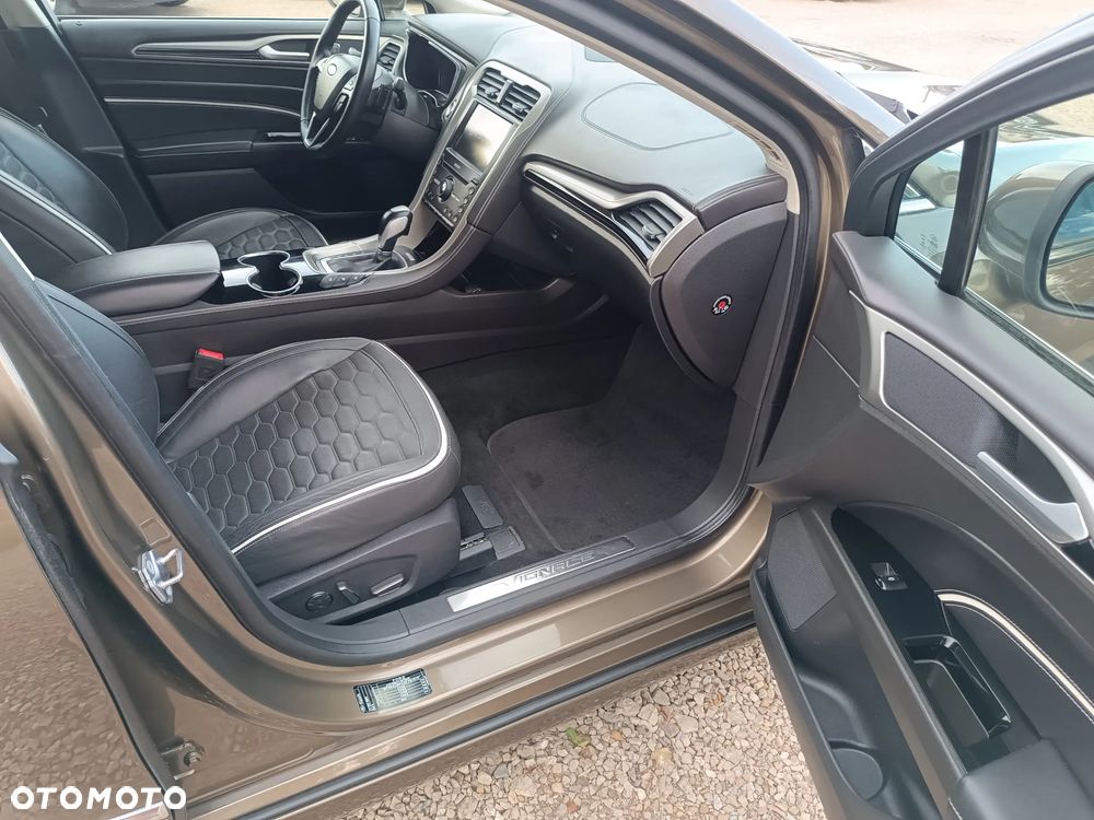 Ford Mondeo 2.0 TDCi STart-Stopp PowerShift-Aut Vignale - 32