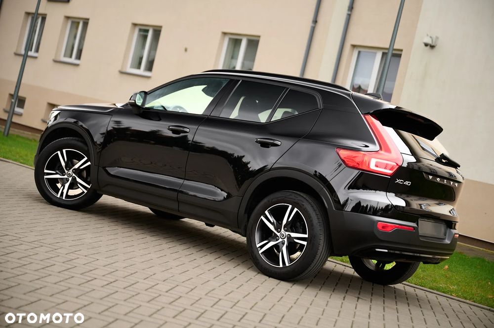 Volvo XC 40 - 3