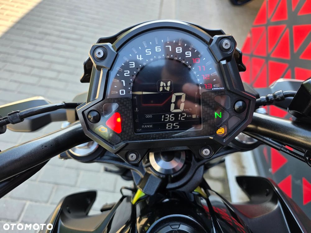 Kawasaki Z 650 - 20