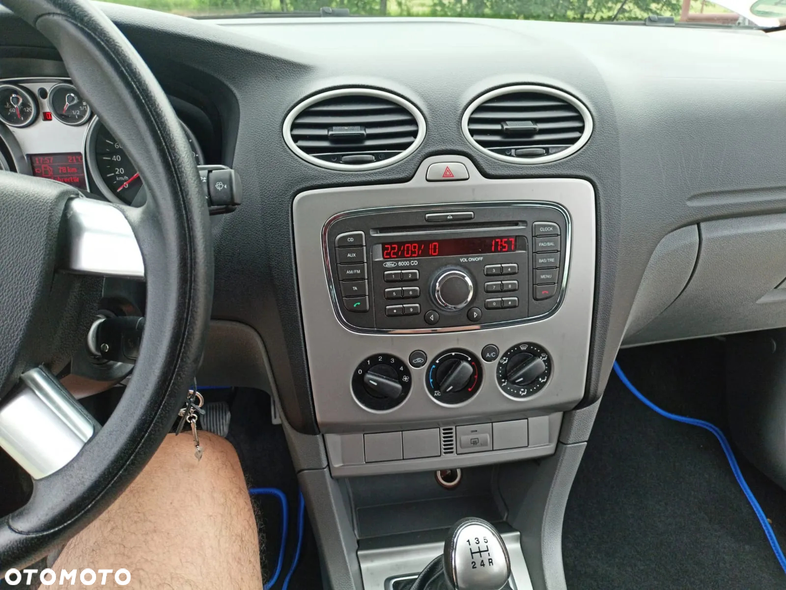 Ford Focus 1.6 16V White Magic - 31