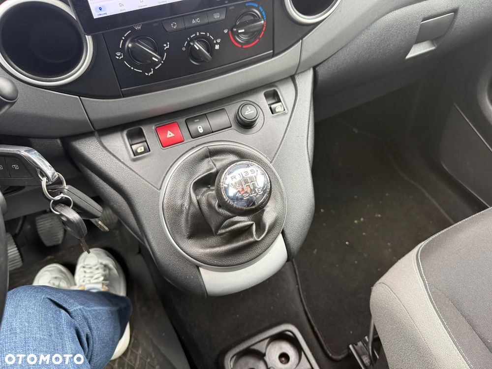 Citroën Berlingo Multispace BlueHDi 120 S&S SHINE - 18