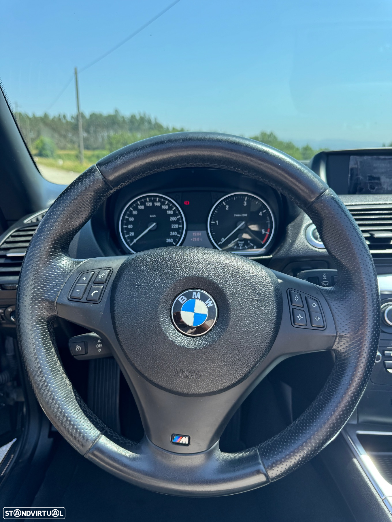 BMW 120 d Cabrio Limited Edition Lifestyle c/ M Sport Pack - 21