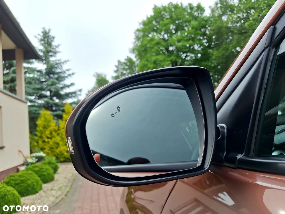 Hyundai Tucson blue 1.7 CRDi 2WD DCT Premium - 38