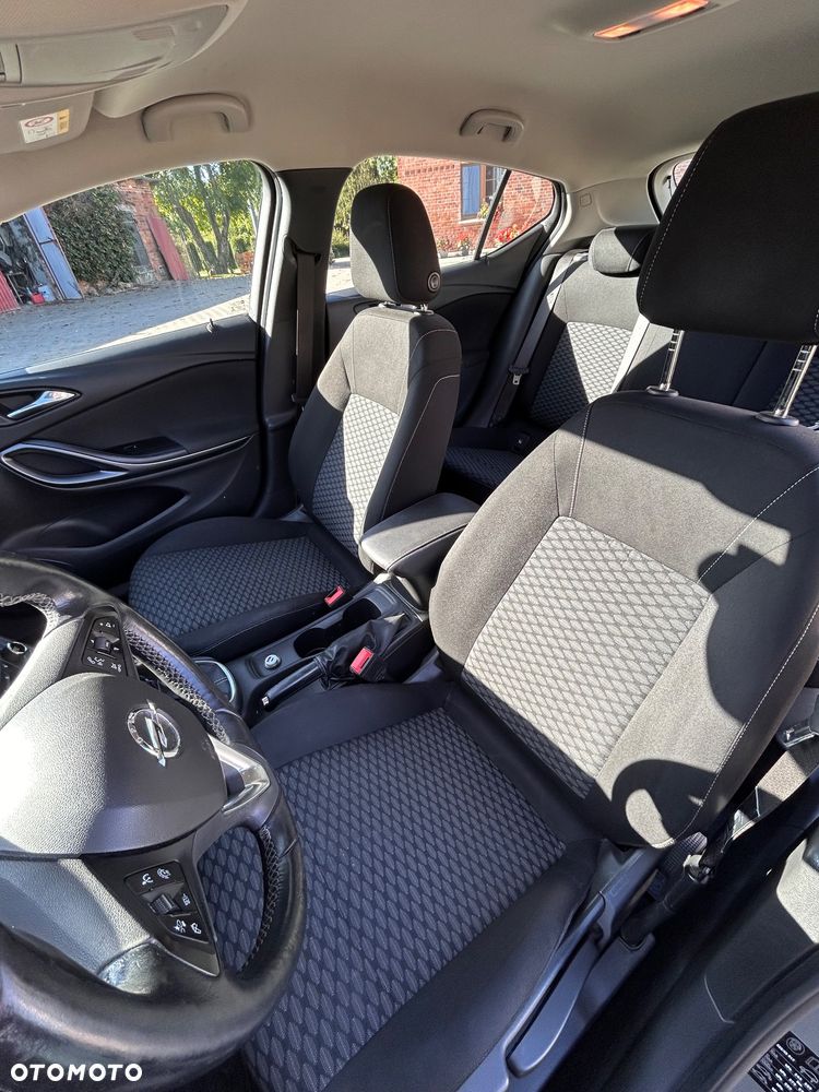 Opel Astra - 6