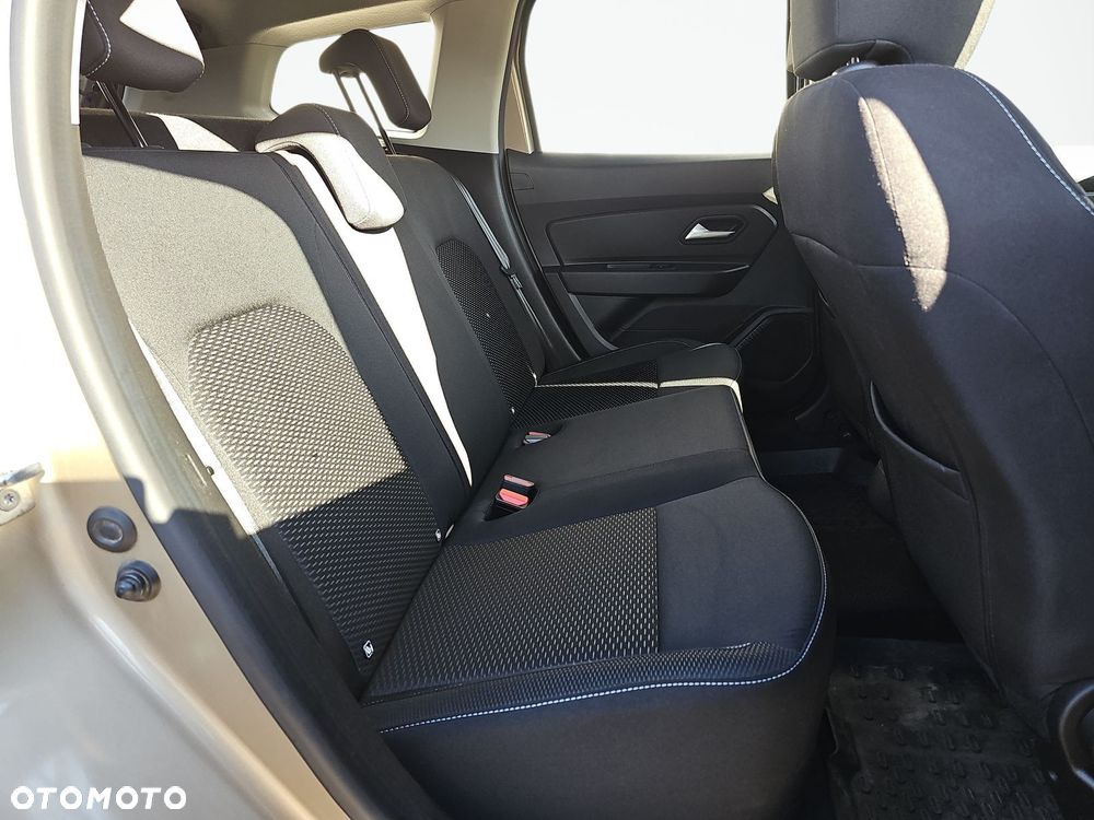 Dacia Duster 1.6 SCe Comfort - 15