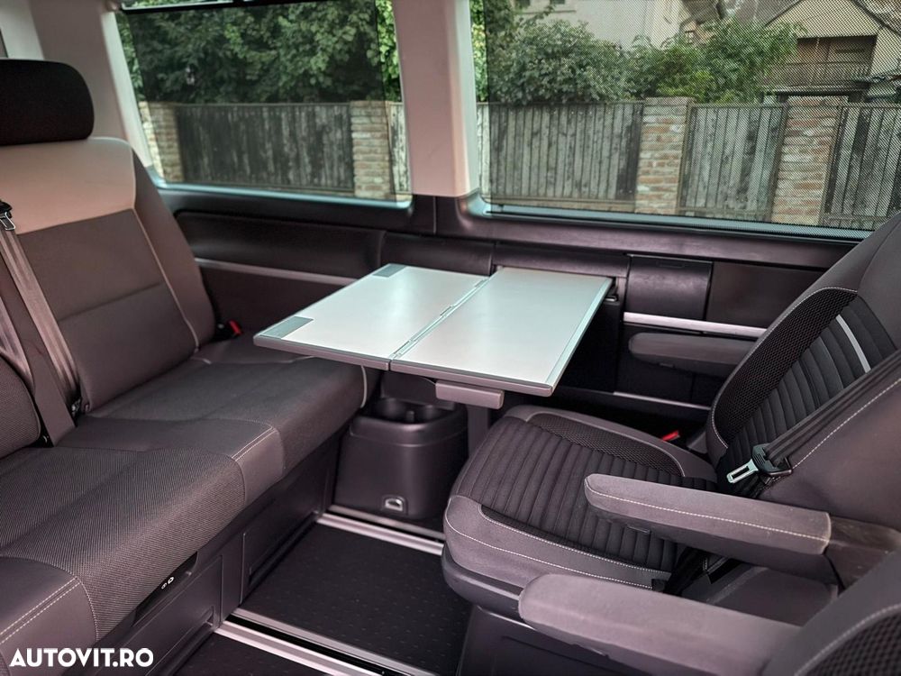 Volkswagen Multivan - 13