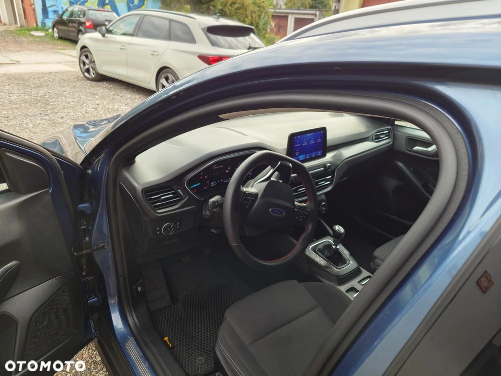 Ford Focus 1.5 EcoBoost Titanium Business - 18