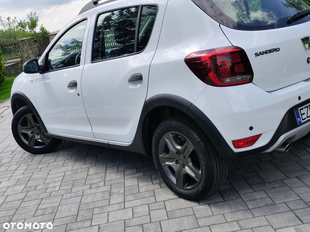 Dacia Sandero Stepway TCe 90 (S&S) Prestige - 6