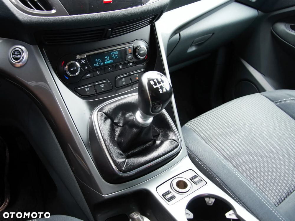 Ford Grand C-MAX - 35