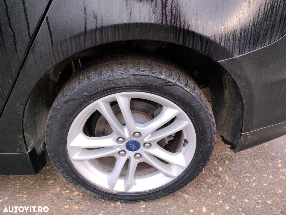 Dezmembrari  Ford MONDEO Mk 5  2012  > 0000 2.0 TDCi Motorina - 7