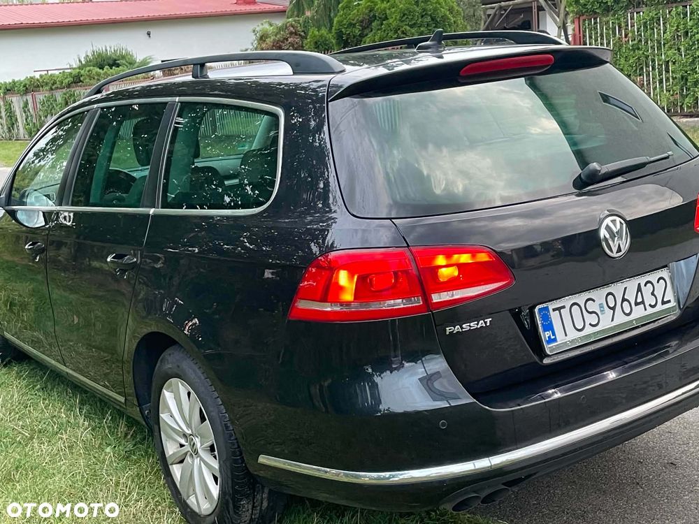 Volkswagen Passat - 4