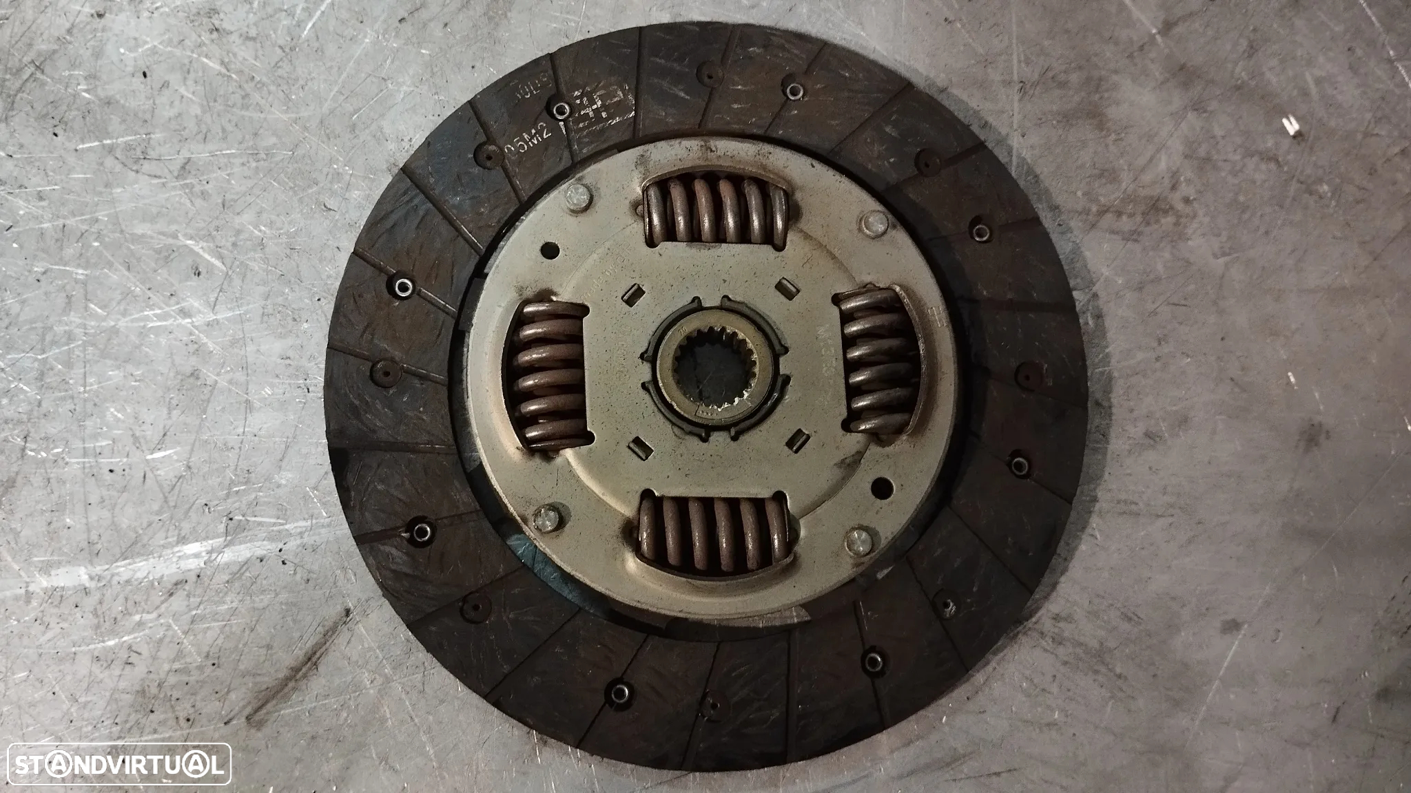 DISCO EMBRAIAGEM COM PRENSA FIAT PUNTO EVO 1.3JTD NEMO BIPPER FIORINO / ALFA ROMEO MITO  1.3HDI - 4