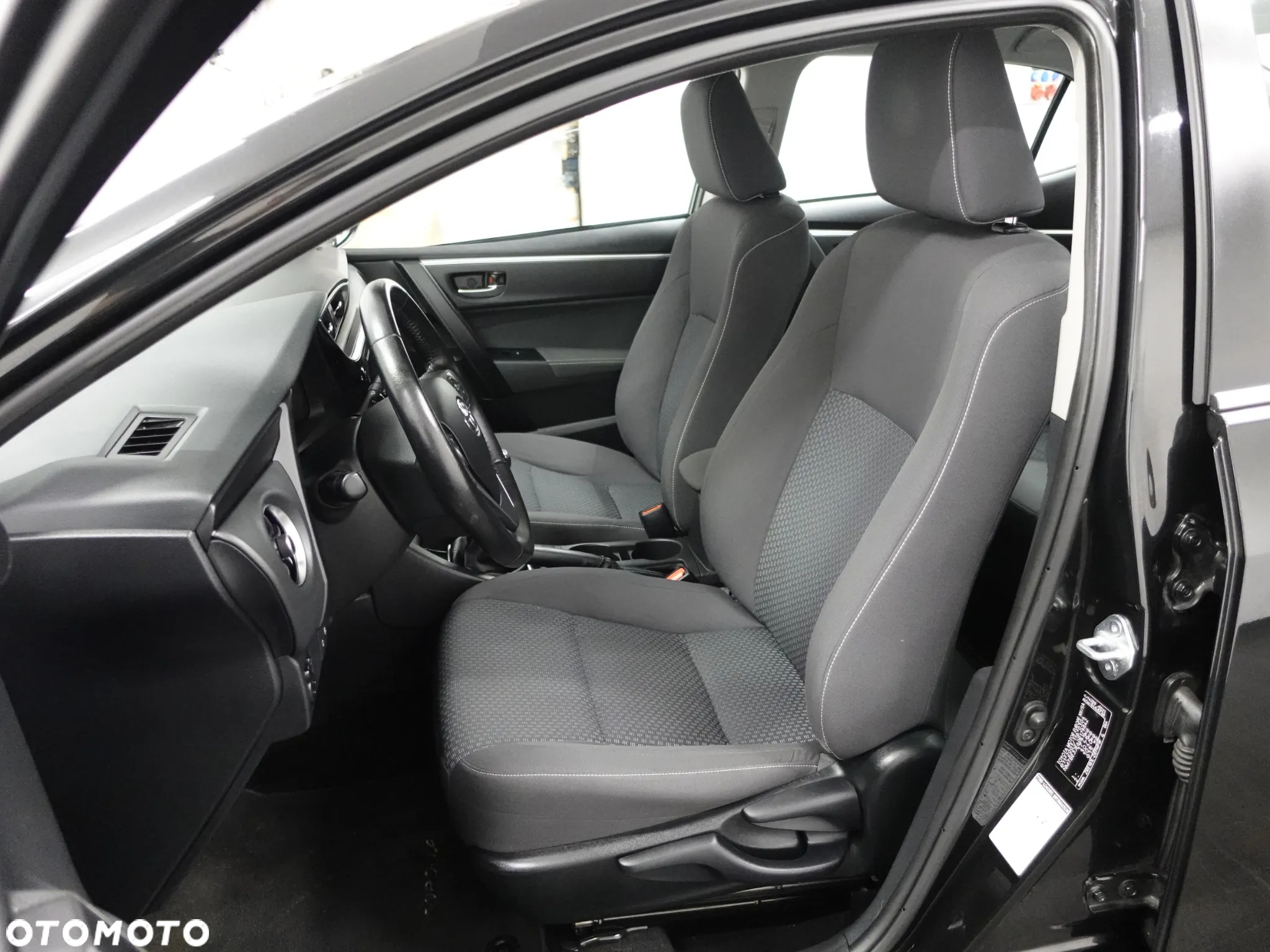 Toyota Corolla 1.6 Valvematic Edition - 21