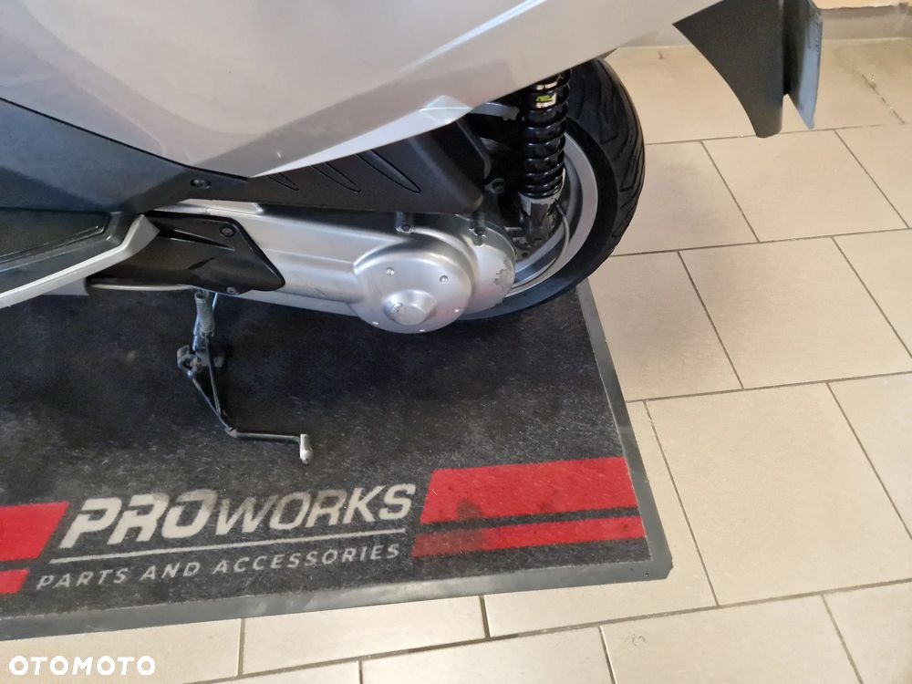 Peugeot Satelis - 15