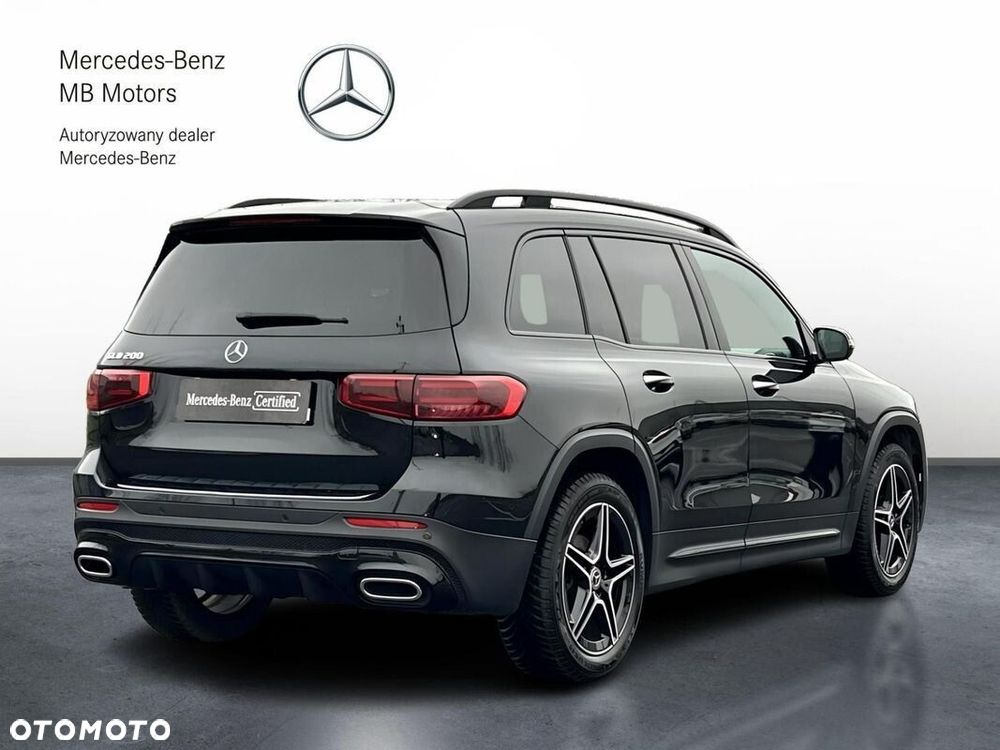 Mercedes-Benz GLB 200 AMG Line 7G-DCT - 7