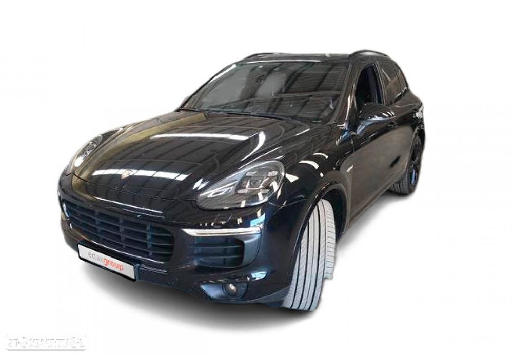 Porsche Cayenne S - 1