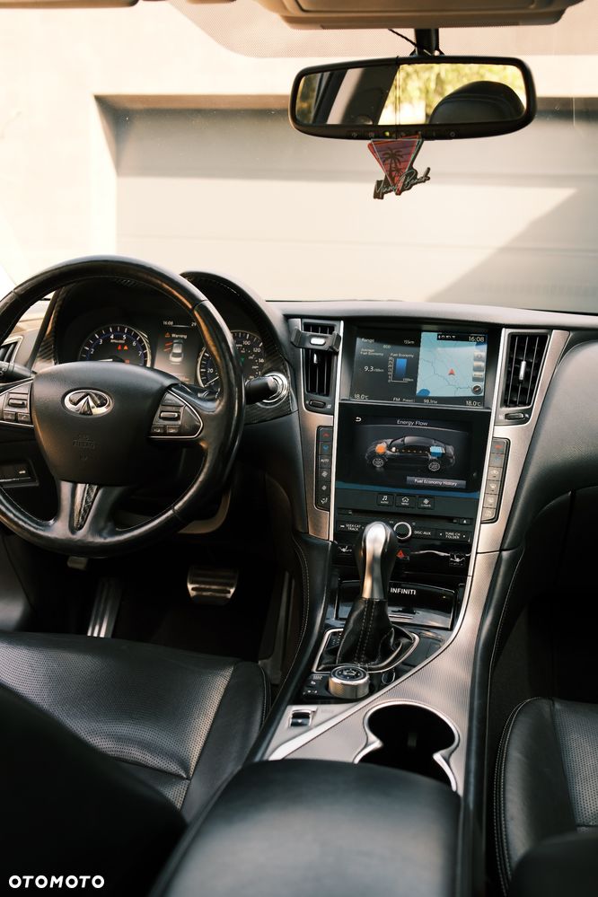 Infiniti Q50 - 17
