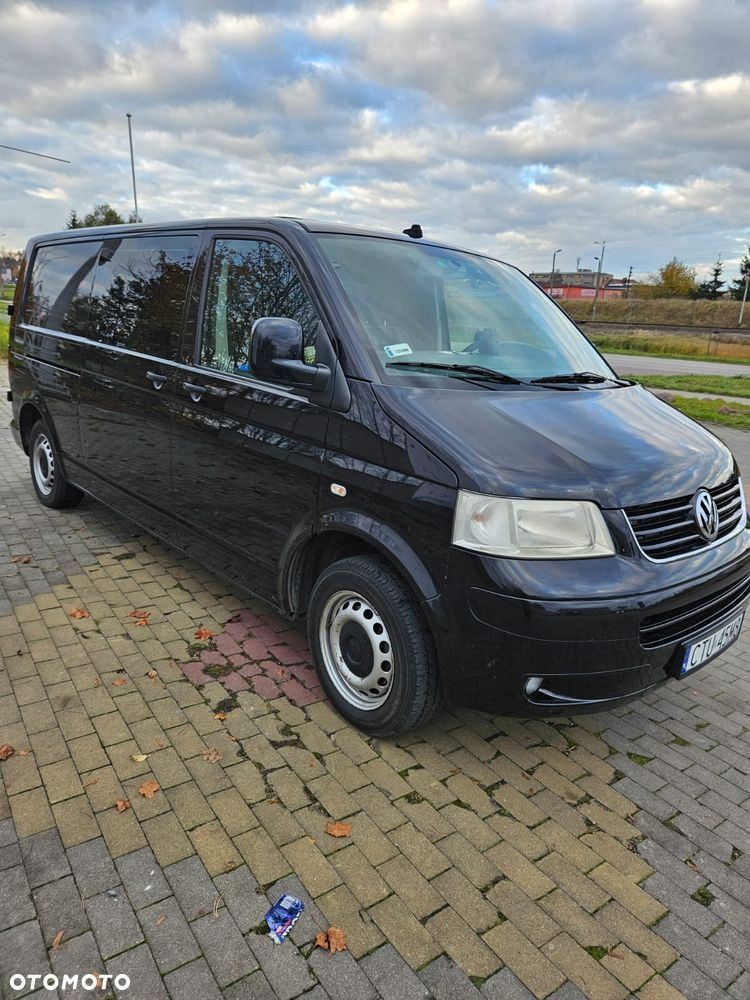 Volkswagen Transporter - 1