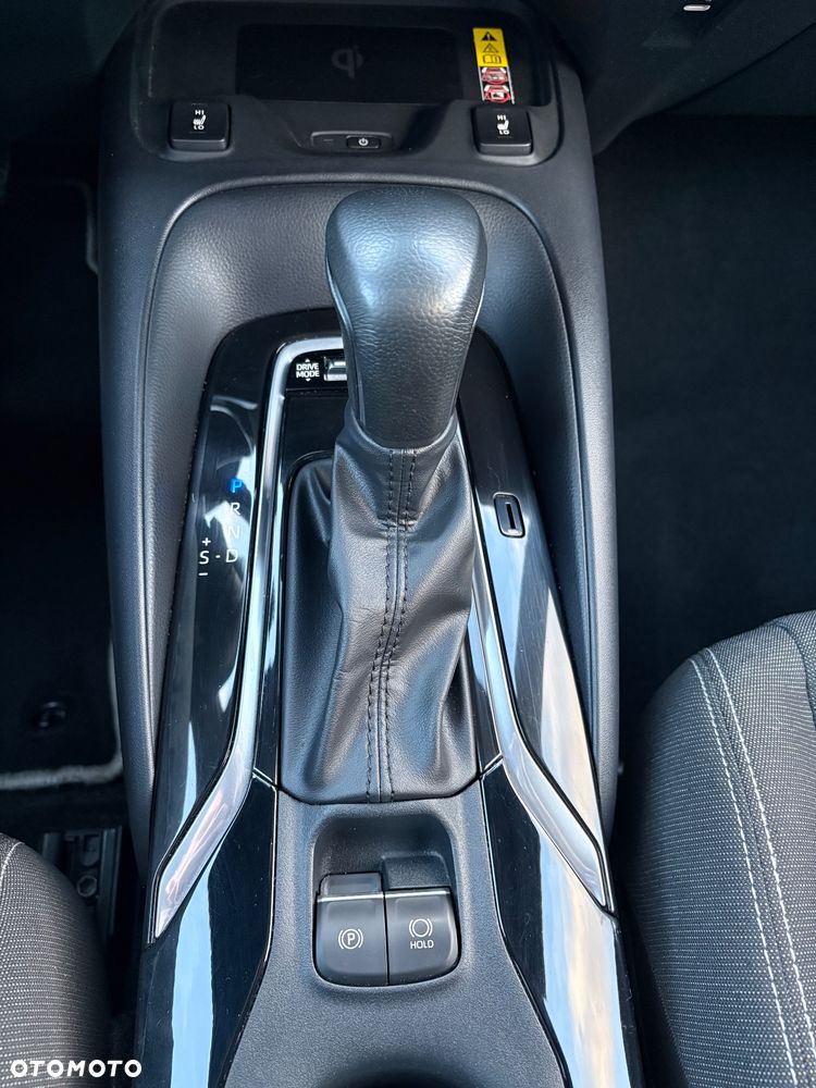 Toyota Corolla 2.0 Hybrid Style - 18