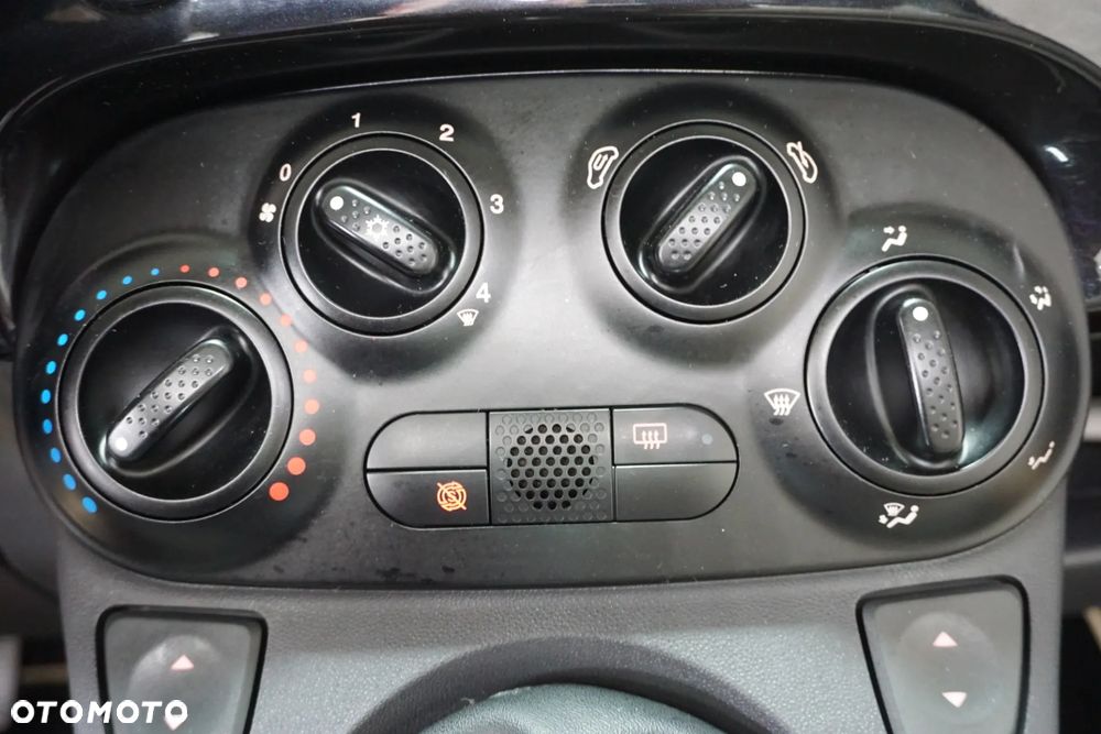 Fiat 500 1.2 Lounge - 28