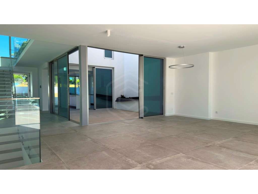 Moradia com 3 Suites, Jacuzzi e Piscina no Garrão, Almancil - Grande imagem: 4/60