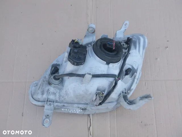 LAMPA LEWY PRZÓD LEWA PRZEDNIA PRAWY PRZÓD PRAWA PRZEDNIA DAIHATSU CUORE KOMPLET - 18