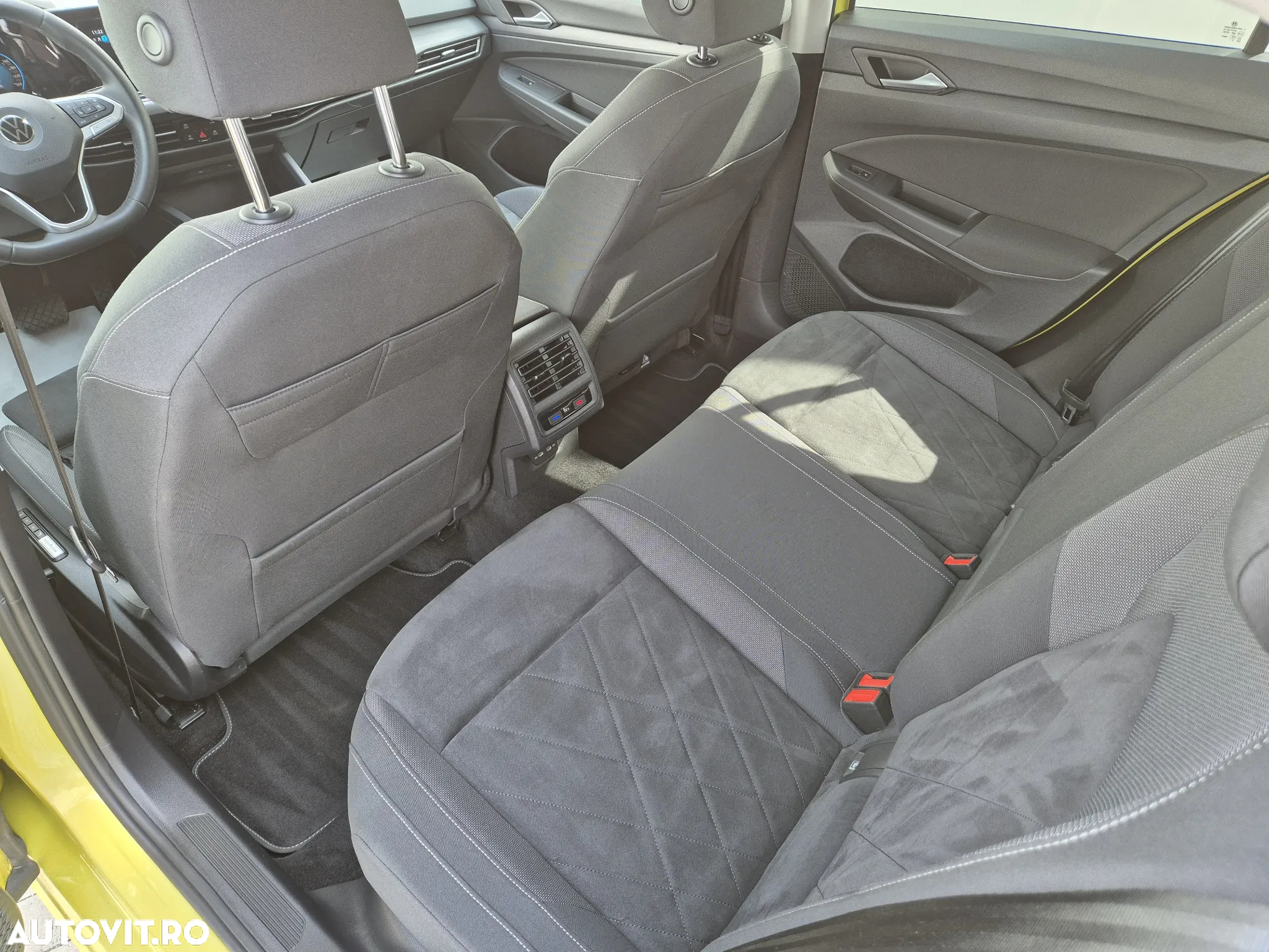 Volkswagen Golf 1.4 eHybrid Style - 12