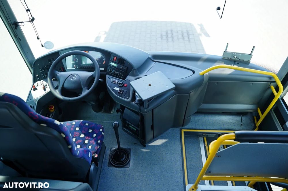 Mercedes-Benz / INTOURO E / 12 METRI / MANUAL / AER CONDIȚIONAT / IMPORTAT / - 28