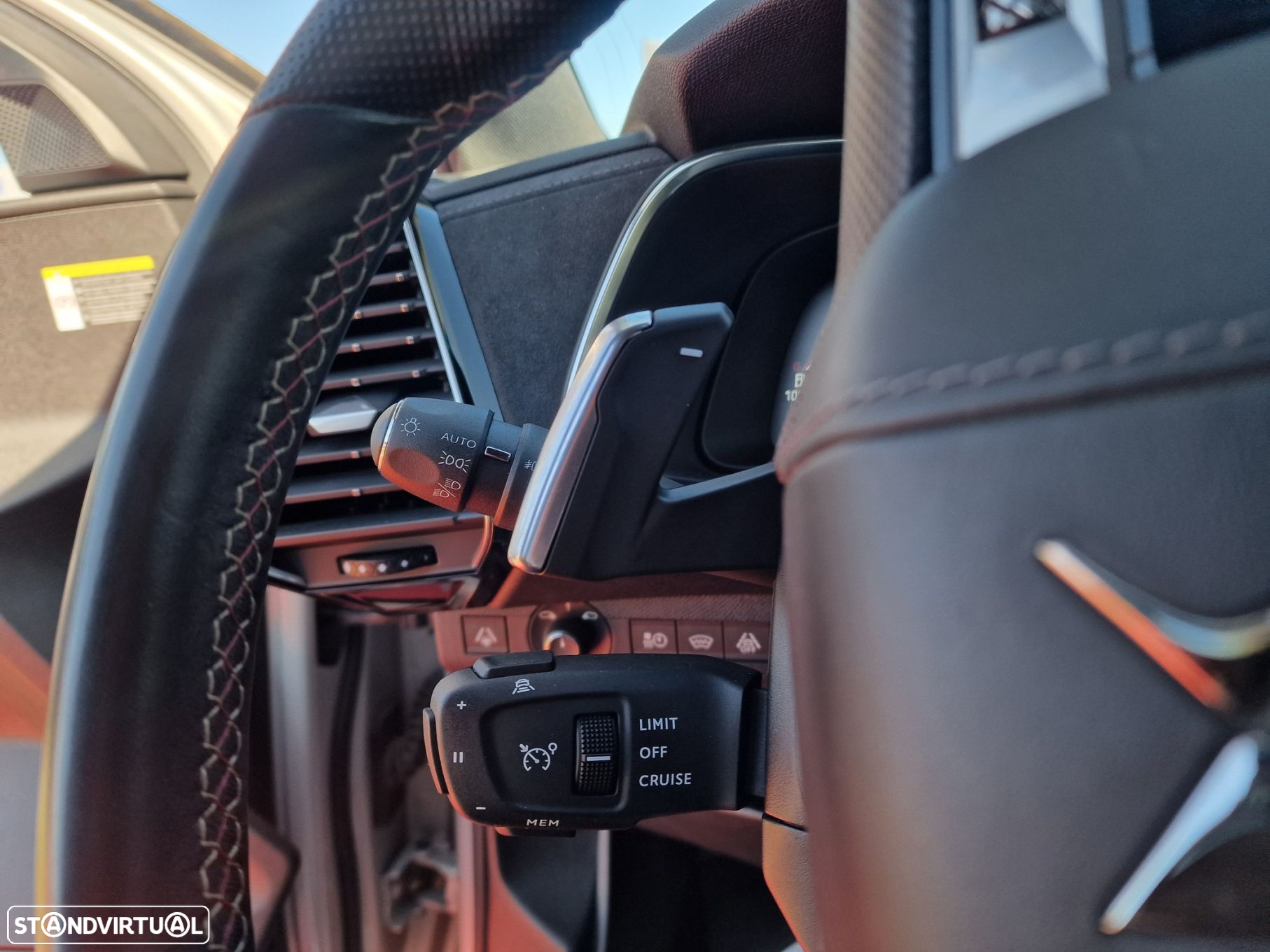 DS DS7 Crossback E-Tense Performance Line+ EAT8 - 26