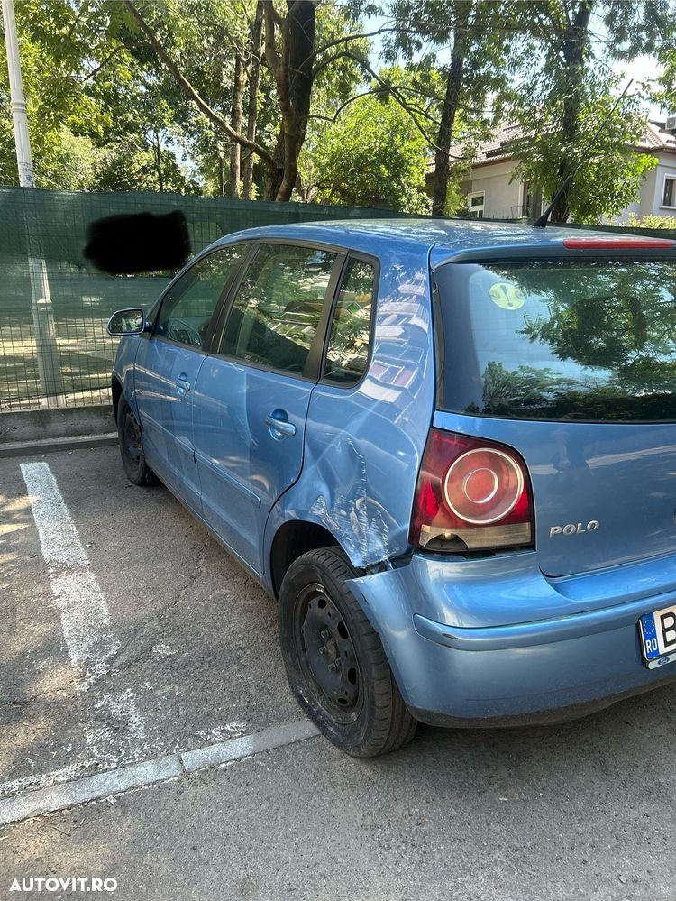 Volkswagen Polo 1.6 Comfortline - 1