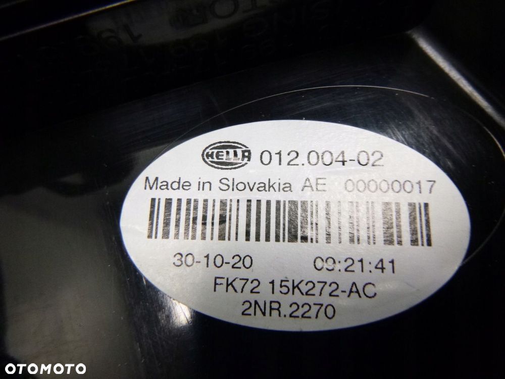 LAND ROVER DISCOVERY SPORT L550 LAMPA TYŁ TYLNA LP - 16